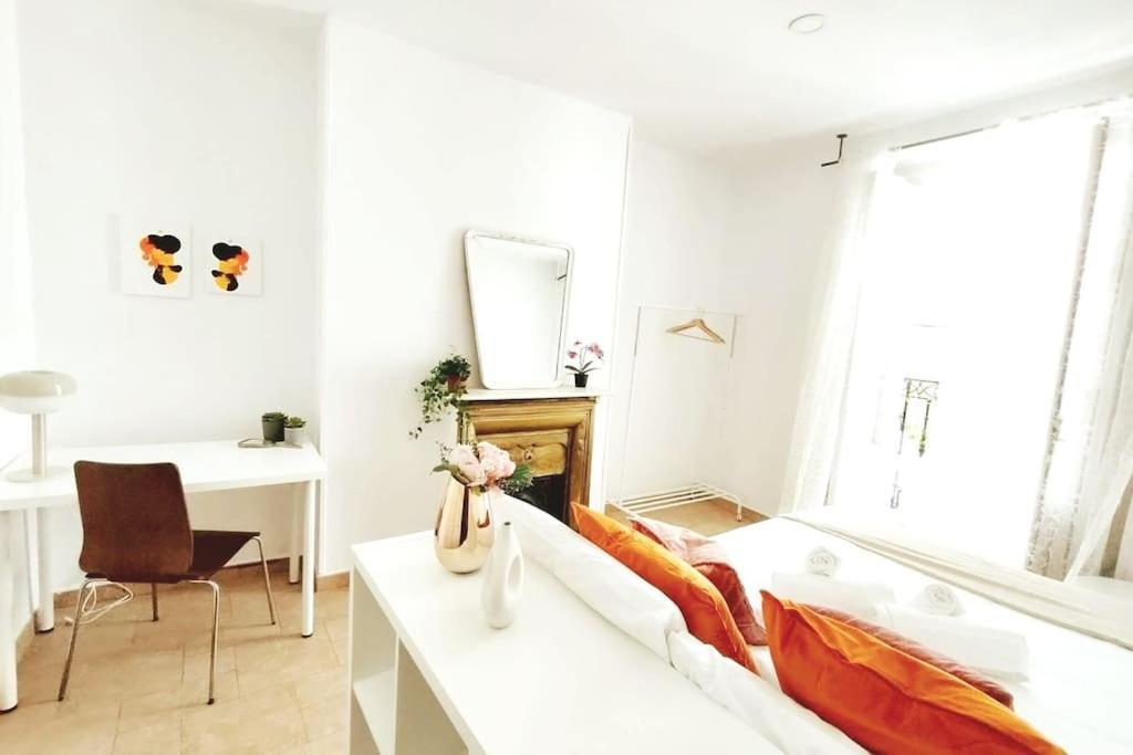 Flat For Groups 8 People In Gran Via-Cgrac4 Leilighet Madrid Eksteriør bilde